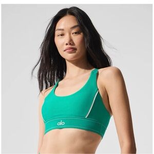ALO Yoga Green Racerback Sports Bra
